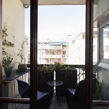 Luxury Flat - Enzo Ferrari's Ex Lover Apt Floransa