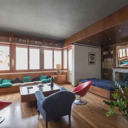 Luxury Flat - Enzo Ferrari's Ex Lover Apt * Флоренция