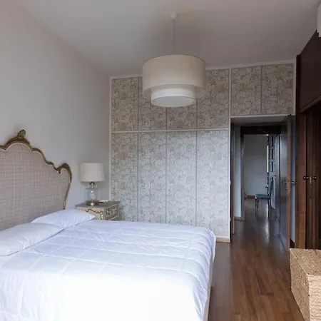 Апартаменты Luxury Flat - Enzo Ferrari's Ex Lover Apt *