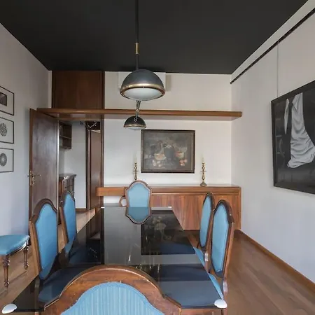 Luxury Flat - Enzo Ferrari's Ex Lover Apt Апартаменты *