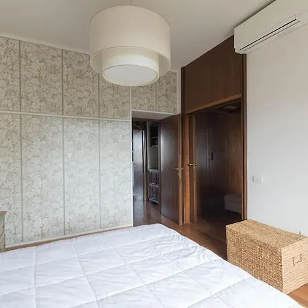 Luxury Flat - Enzo Ferrari's Ex Lover Apt Апартаменты Флоренция