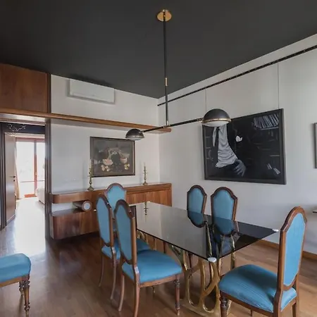 Luxury Flat - Enzo Ferrari's Ex Lover Apt Floransa