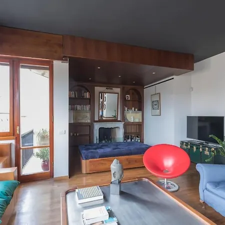 Luxury Flat - Enzo Ferrari's Ex Lover Apt Флоренция