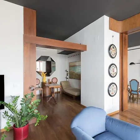 Апартаменты Luxury Flat - Enzo Ferrari's Ex Lover Apt *