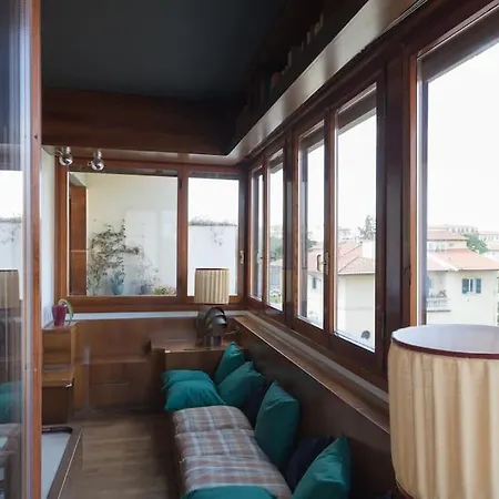 Luxury Flat - Enzo Ferrari's Ex Lover Apt * Floransa